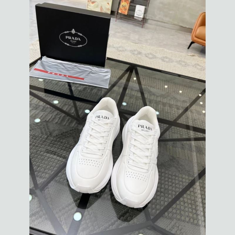 Pra*a sneakers